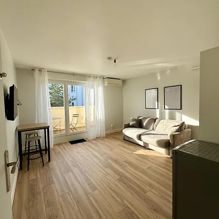 50m2, Ovalie, Clim-balcon-netflix *
